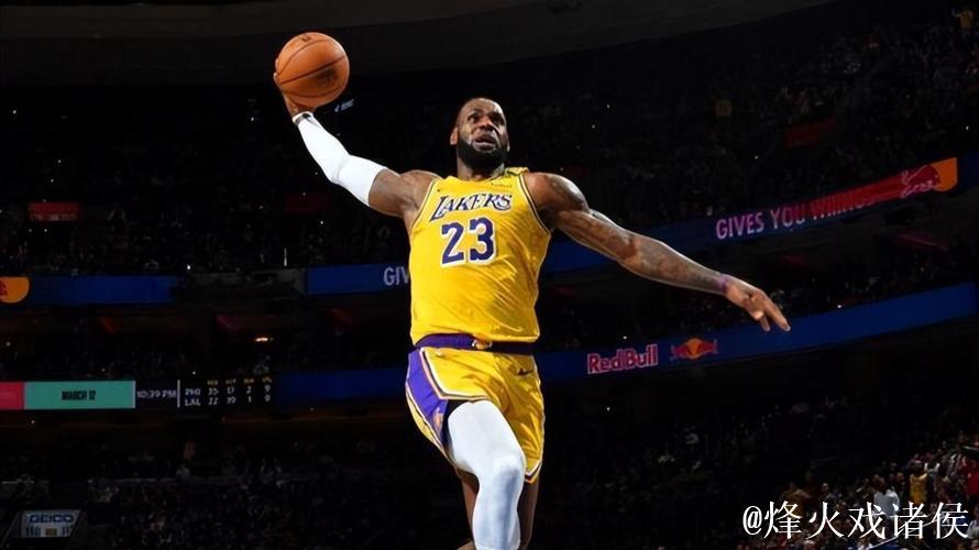 詹姆斯战斧劈扣领衔12月11日五佳球