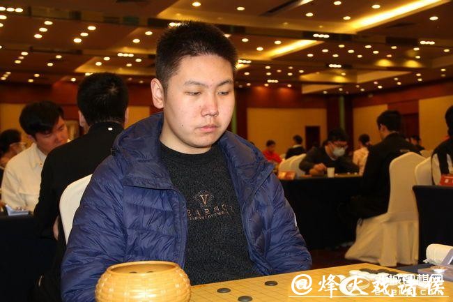 5日倡棋杯预选赛 杨宗煜VS唐嘉雯 陈土力VS吴依铭 5日倡棋杯预选赛 杨宗煜VS唐嘉雯 陈土力VS吴依铭