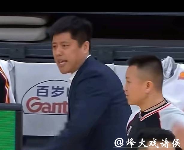 事情闹大!7技犯+1夺权,侯向锋:别针对迪亚洛!潘江声讨李慕豪 事情闹大!7技犯+1夺权,侯向锋:别针对迪亚洛!潘江声讨李慕豪